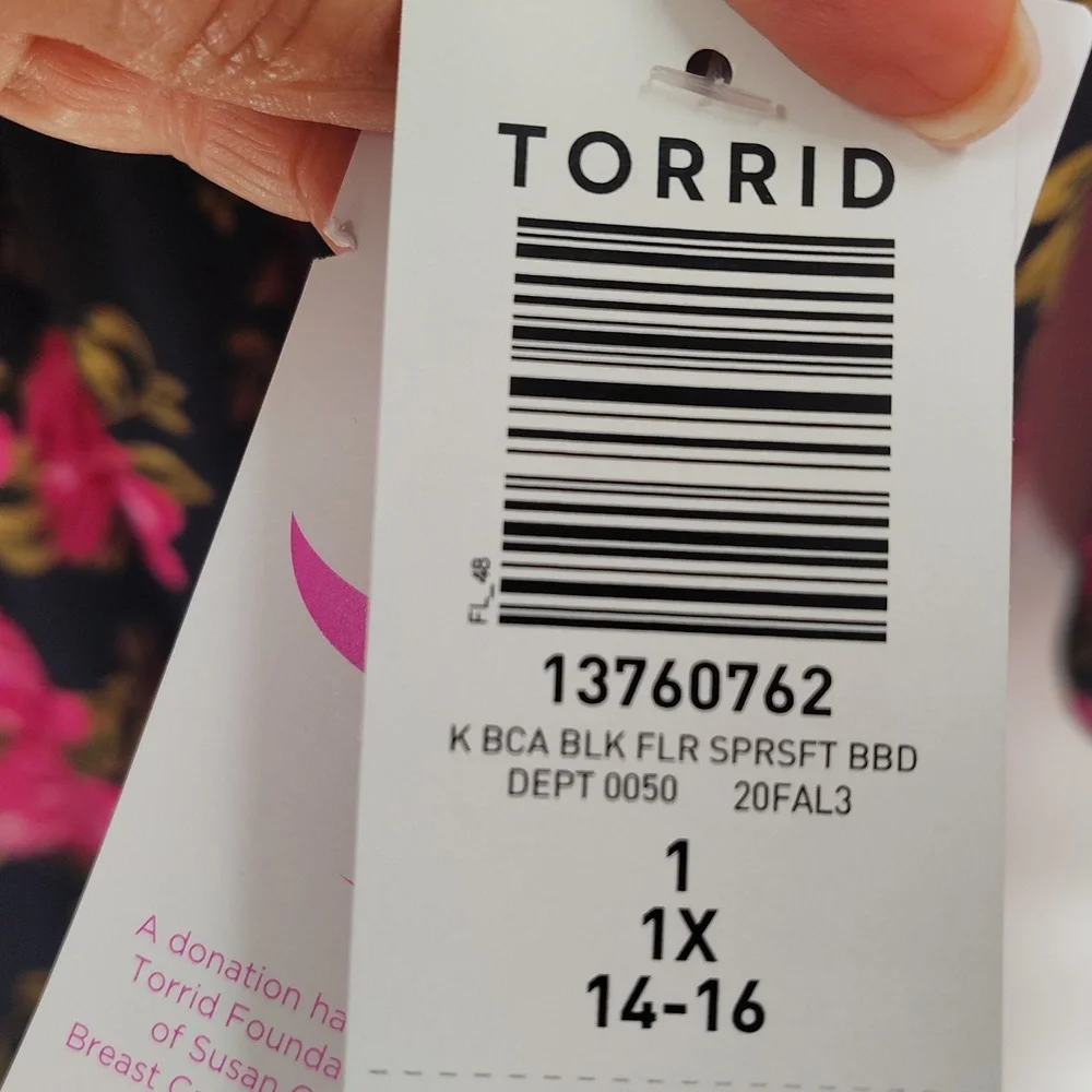 Torrid Super Soft Scoop Neck Strappy Babydoll Tee Size 1X pink And Black Stretch - Picture 4 of 4